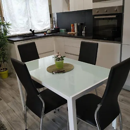 Oasi Felice Apartment Como